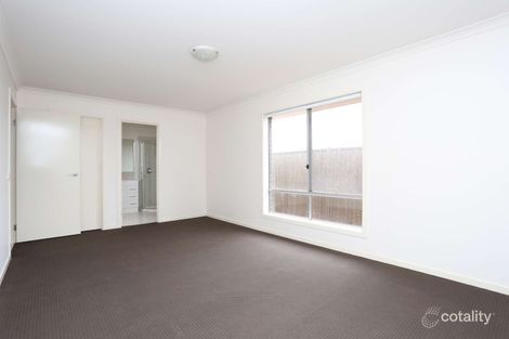 Property photo of 21 Marble Drive Cobblebank VIC 3338