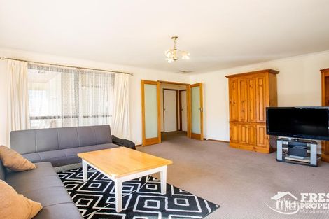 Property photo of 16 Finchfield Lane Belmont VIC 3216
