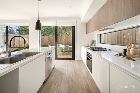 Property photo of 22 Shoreline Crescent Carrum Downs VIC 3201