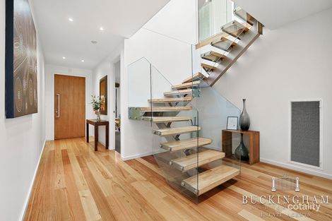 Property photo of 1/6 Wattle Avenue Montmorency VIC 3094