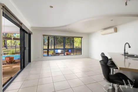 Property photo of 129 Donald Drive Curra QLD 4570