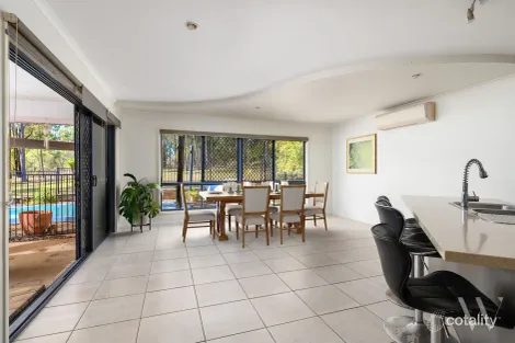 Property photo of 129 Donald Drive Curra QLD 4570