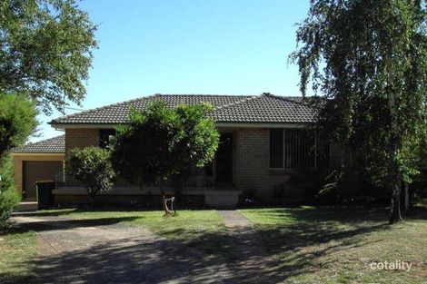 Property photo of 8 Heath Place Orange NSW 2800