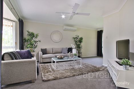 Property photo of 28 Murray Place Forest Lake QLD 4078