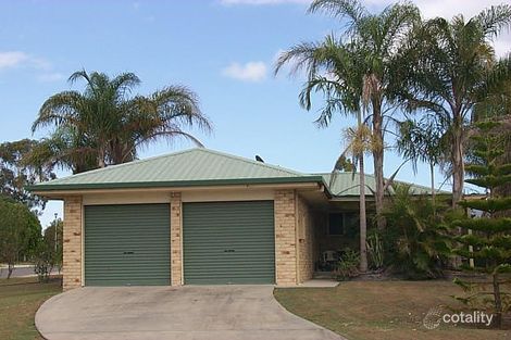 20 Twolyn St, Urangan, QLD 4655