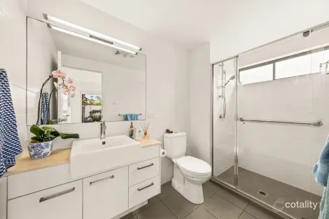 Property photo of 3/18-24 Payne Road The Gap QLD 4061