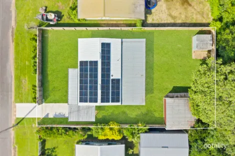 51 Yurongi St, Caravonica, QLD 4878