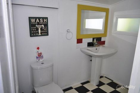 Property photo of 31 Freshwater Street Scarness QLD 4655