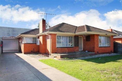 62 Tunaley Pde, Reservoir, VIC 3073