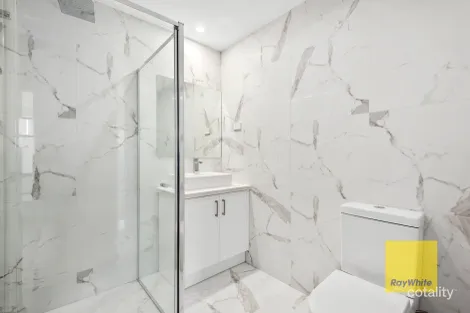 Property photo of 3/185 Mount Pleasant Road Highton VIC 3216