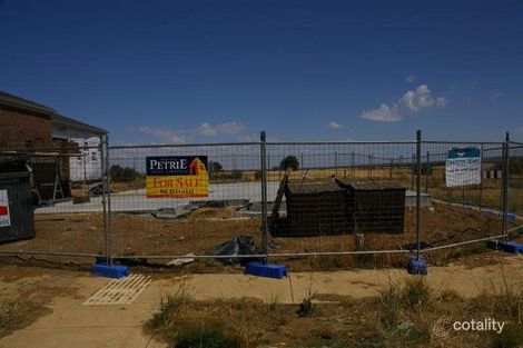 Property photo of 51 Chifley Drive Delacombe VIC 3356