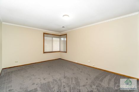 Property photo of 2 Hyland Street Moe VIC 3825