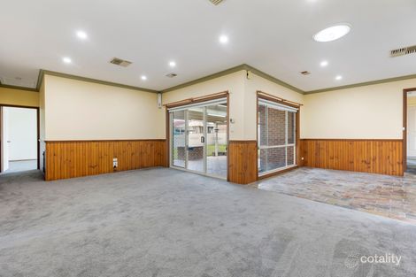 Property photo of 8 Jabiru Place Glenfield Park NSW 2650
