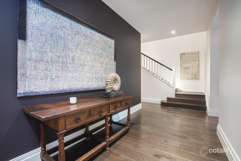 Property photo of 9 Lisbuoy Court Toorak VIC 3142