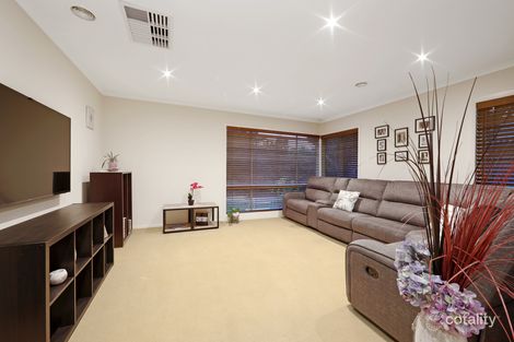 Property photo of 65 Langhorne Crescent Rowville VIC 3178