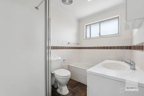 Property photo of 5 McGrath Close Kealba VIC 3021