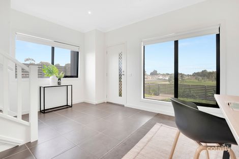 Property photo of 17/1-15 Beddison Road Craigieburn VIC 3064