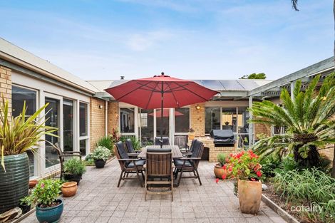 Property photo of 1 Albert Avenue Rye VIC 3941