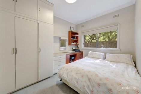 Property photo of 9 Oakdene Place Ivanhoe East VIC 3079