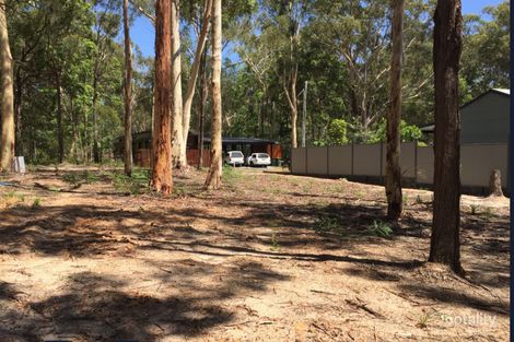 22 Villa Wood Rd, Russell Island, QLD 4184