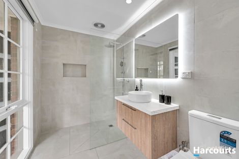 Property photo of 5 George Road Vermont South VIC 3133