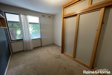 Property photo of 18 Strathallen Crescent Goulburn NSW 2580