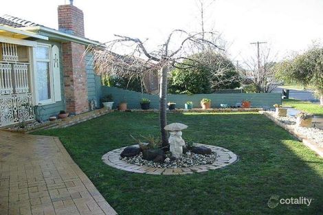 Property photo of 6 Edlyn Street Wendouree VIC 3355