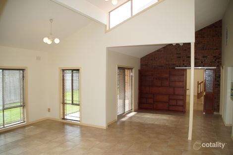 Property photo of 4 Bettsons Court Whittington VIC 3219