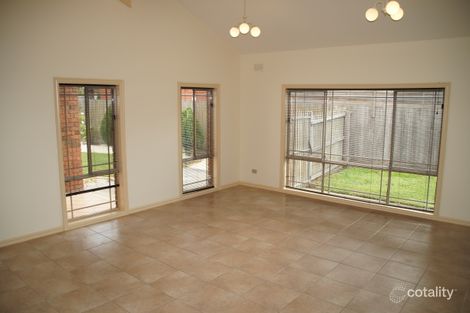 Property photo of 4 Bettsons Court Whittington VIC 3219