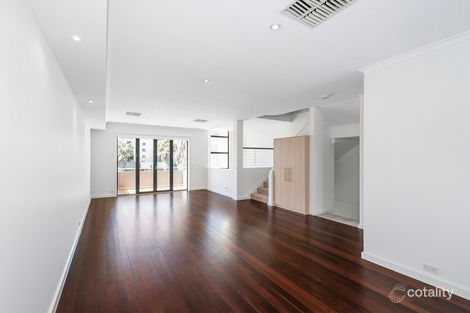 Property photo of 17 Beacon Vista Port Melbourne VIC 3207