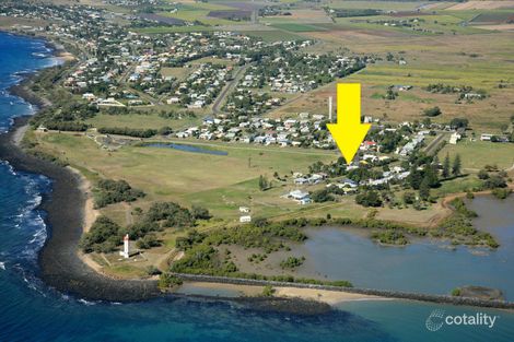 8 Hampson St, Burnett Heads, QLD 4670