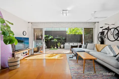 4/93 SEAGULL AVE, MERMAID BEACH, QLD 4218