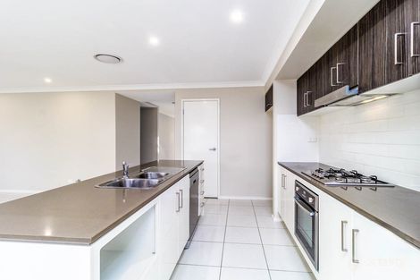 Property photo of 6 Tyla Crescent Quakers Hill NSW 2763