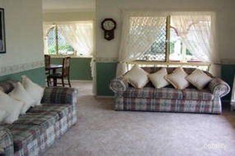 Property photo of 16 Jacaranda Place Calamvale QLD 4116