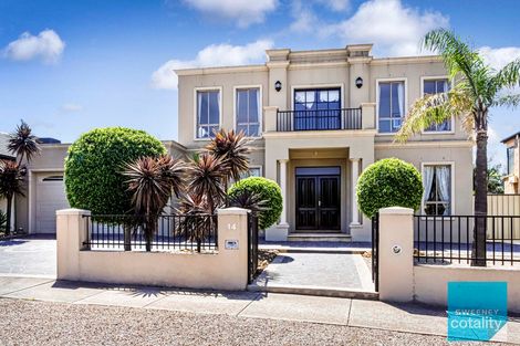 Property photo of 14 Langmore Drive Hillside VIC 3037