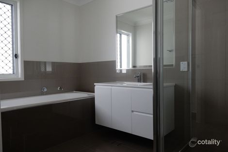 Property photo of 4 Anula Crescent Upper Coomera QLD 4209