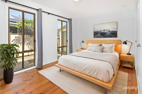 Property photo of 66 Bambil Crescent Dapto NSW 2530