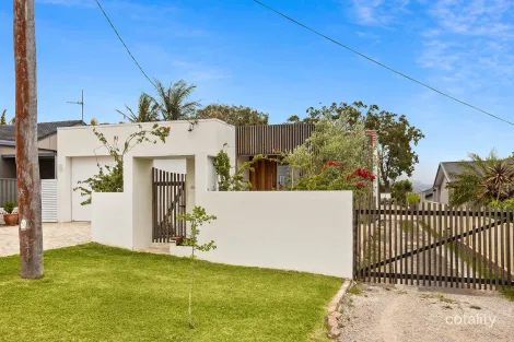 14 Barton St, Oak Flats, NSW 2529