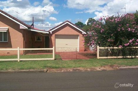 Property photo of 40 Henderson Street Newtown QLD 4350
