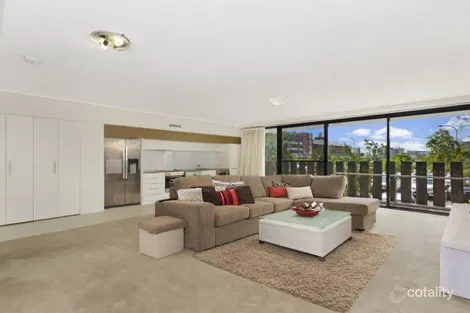 61/4 Aplin St, Townsville City, QLD 4810