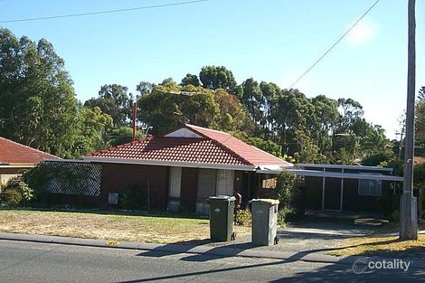 Property photo of 40 Fenellia Crescent Craigie WA 6025