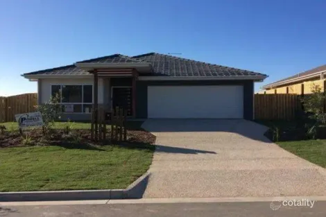 9 Banksia Tce, Coomera, QLD 4209