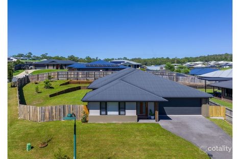 8 Senators Ct, Jones Hill, QLD 4570