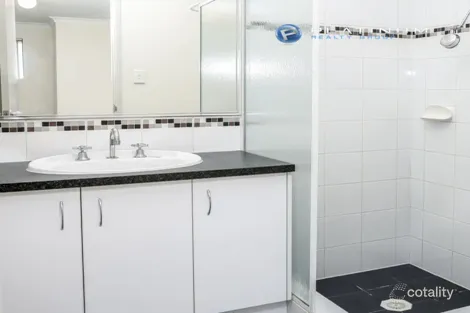 Property photo of 8 Bonvin Gardens Tapping WA 6065