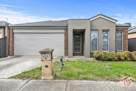 Property photo of 16 Prairie Place Truganina VIC 3029