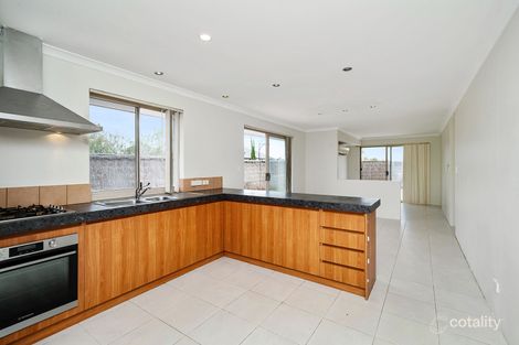 Property photo of 10 Beecroft Mews Ridgewood WA 6030