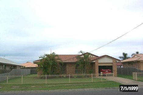 90 Coman St N, Rothwell, QLD 4022