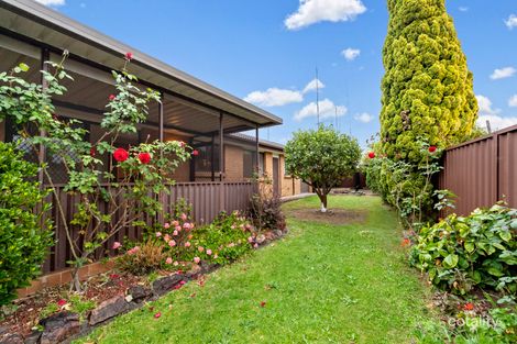 Property photo of 7 Topaz Place Bossley Park NSW 2176