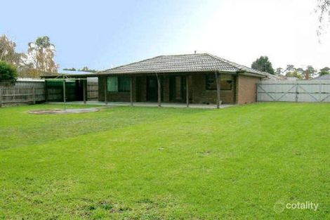 Property photo of 12 Lakesfield Drive Lysterfield VIC 3156