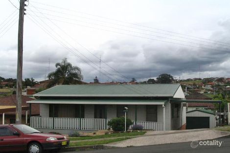 94 Weringa Ave, Lake Heights, NSW 2502